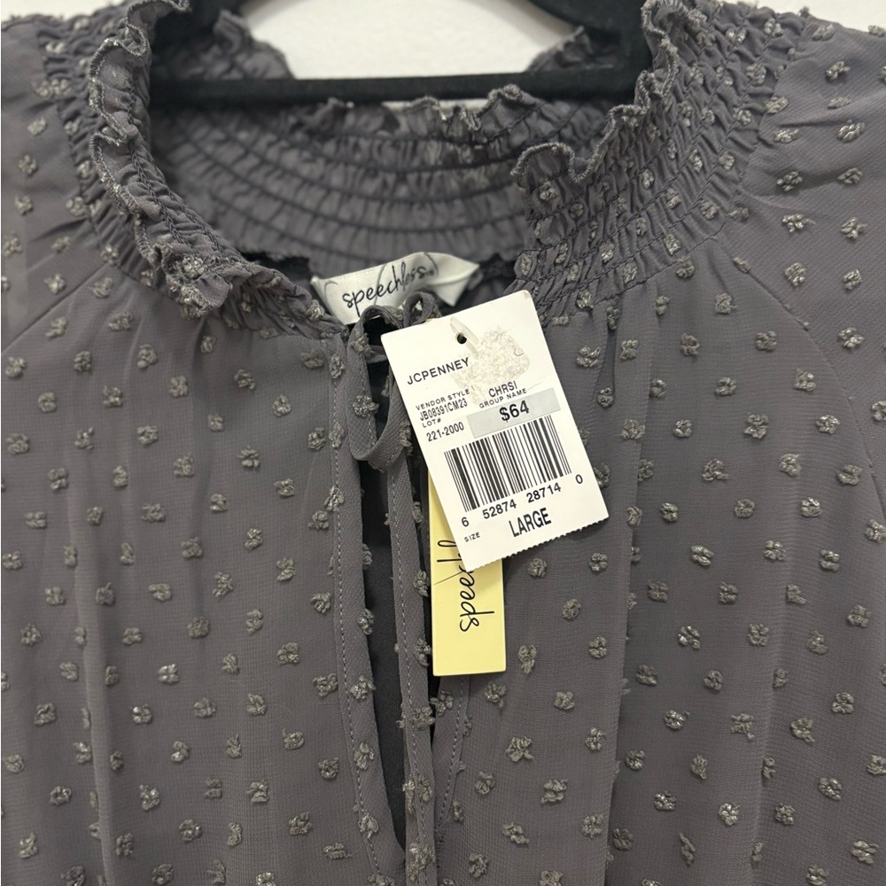 Elegant Gray Long-Sleeve Dress - Picture 7 of 12